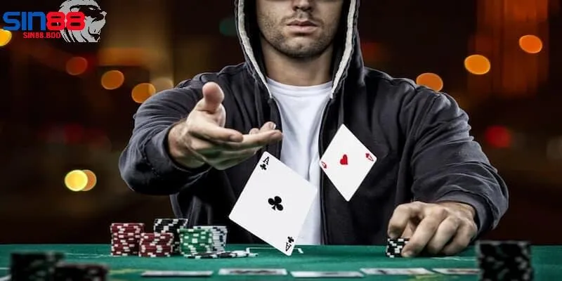 Tìm Hiểu Thuật Ngữ Khi Chơi Poker Đổi Thưởng Tại Sin88